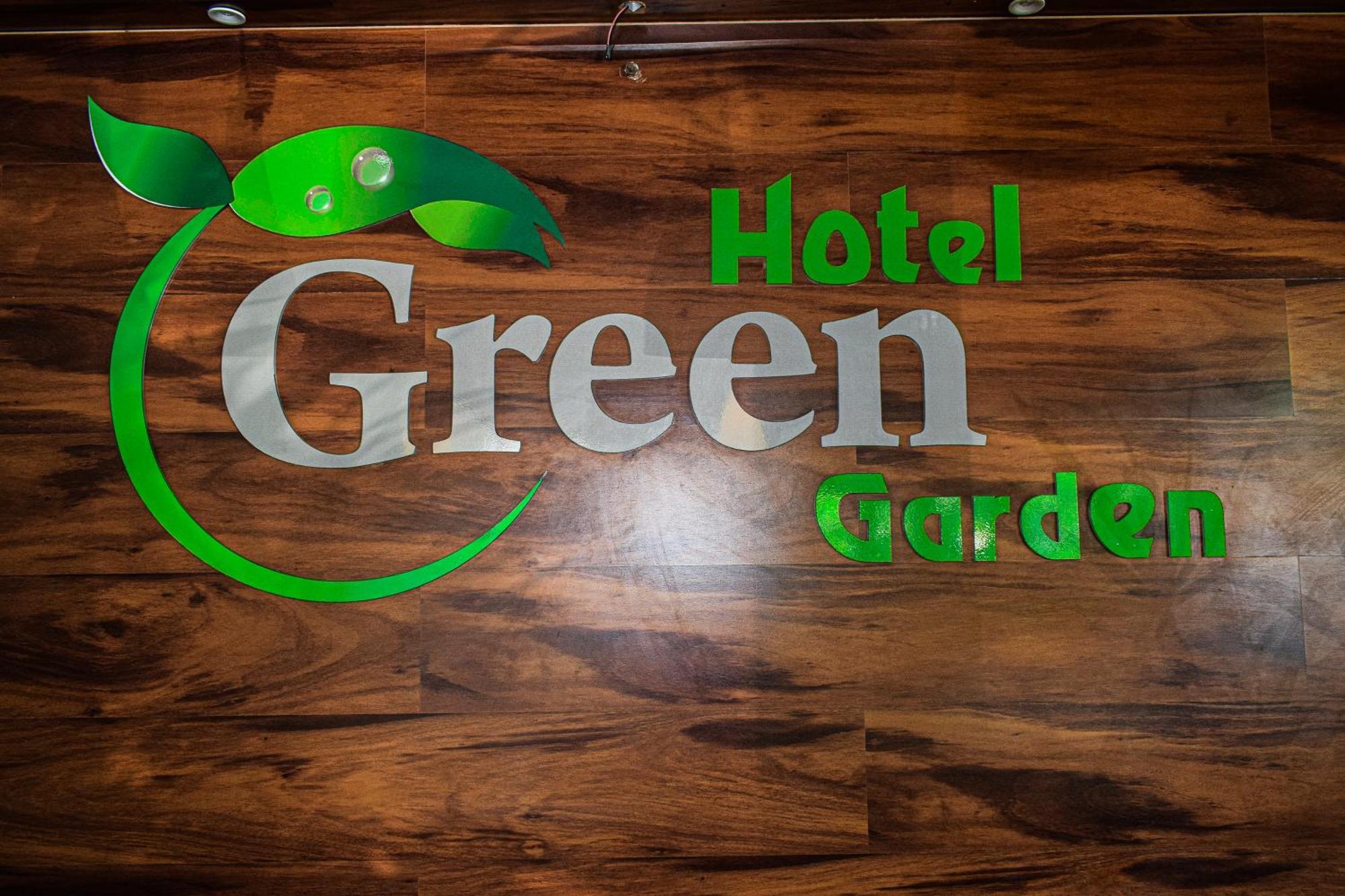 Hotel Green Garden Trincomalee Exterior photo