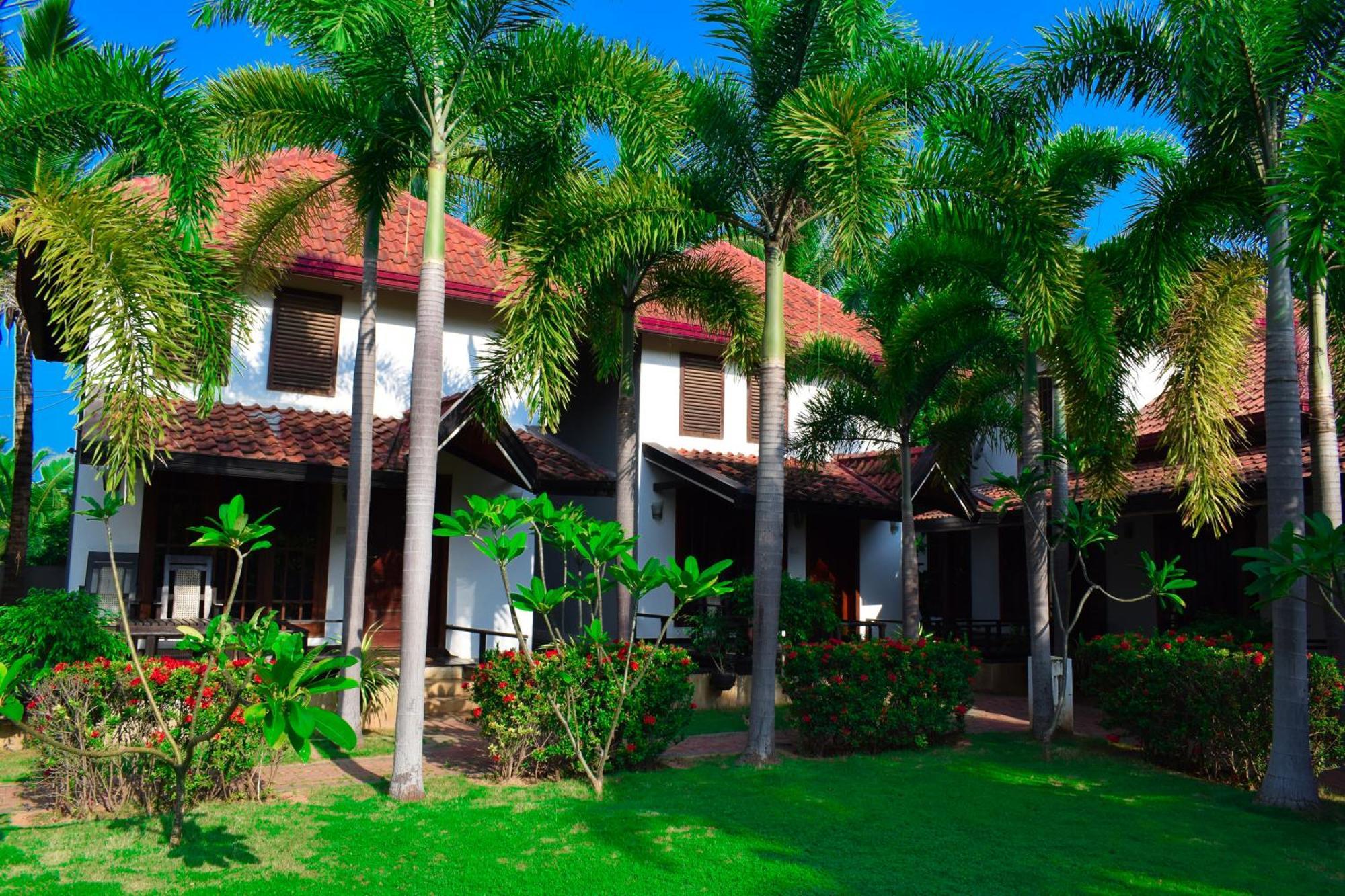 Hotel Green Garden Trincomalee Exterior photo